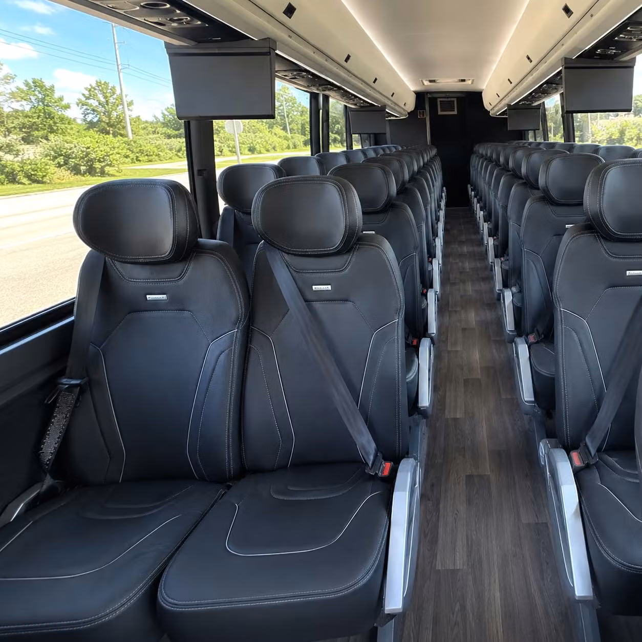springfield charter bus hero 2