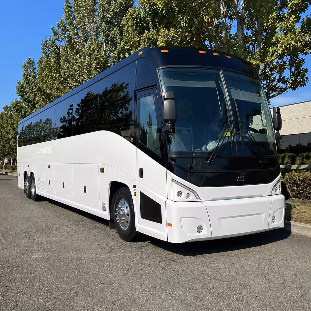 springfield charter bus rental exterior